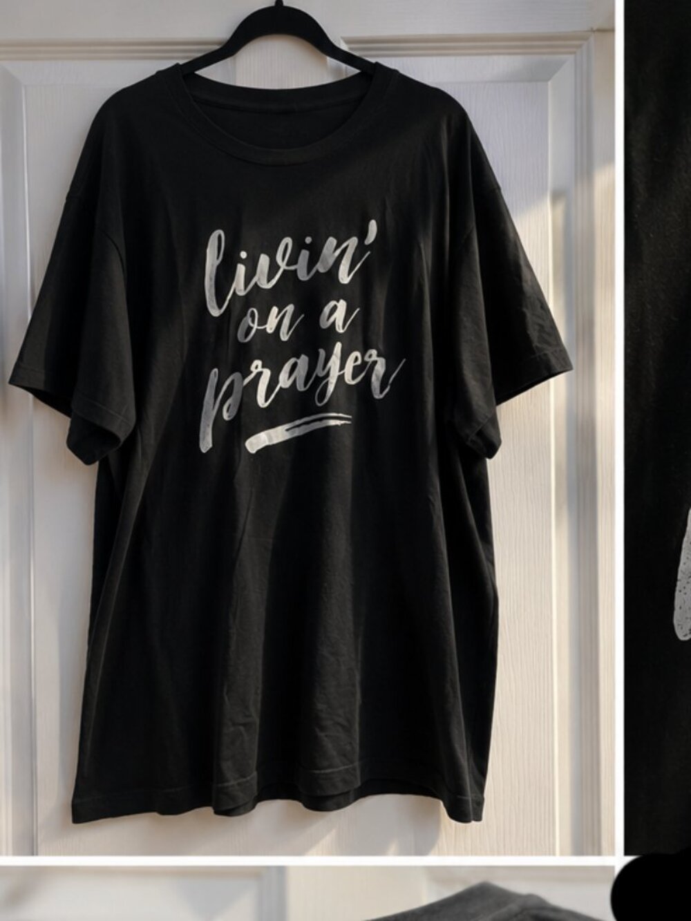 "Livin' On A Prayer" Graphic Tee – 2XL